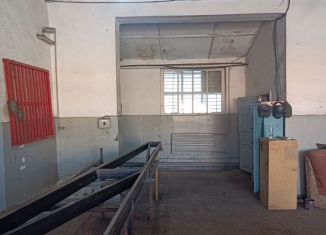 Сдам складское помещение, 160 м2, Крым, улица Маршала Советского Союза Буденного С.М., 32