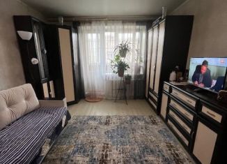 Продаю двухкомнатную квартиру, 51 м2, Тверь, 2-я улица Серова, 10