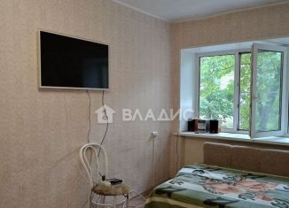 Сдается в аренду комната, 12 м2, Владимир, улица Усти-на-Лабе, 22