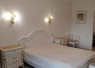 Сдаю двухкомнатную квартиру, 65 м2, Ярославская область, Республиканская улица, 6