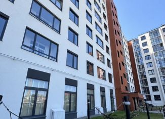 Продажа трехкомнатной квартиры, 80.9 м2, Калининград, Батальная улица, 65Б