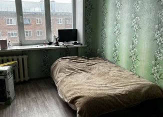 Сдача в аренду 2-ком. квартиры, 42 м2, Рубцовск, Рубцовский проспект, 37