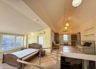 Сдача в аренду коттеджа, 100 м2, Крым, улица Революции, 52А