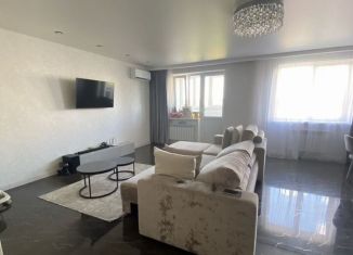 Продаю 2-ком. квартиру, 70 м2, Ростов-на-Дону, переулок Крючкова, 3, Железнодорожный район