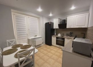 Продаю 1-комнатную квартиру, 43.3 м2, Тюмень, Кремлёвская улица, 85