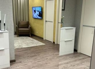 Сдается в аренду трехкомнатная квартира, 75 м2, Реутов, улица Ленина, 15