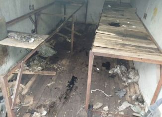 Продаю гараж, 18 м2, Санкт-Петербург