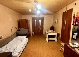 Продается 2-ком. квартира, 42 м2, Удмуртия, улица Робеспьера, 7