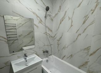 2-комнатная квартира на продажу, 56.4 м2, Курская область, улица Энгельса, 158к1