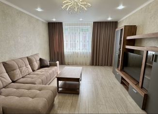 Сдам в аренду 3-ком. квартиру, 90 м2, Республика Башкортостан, улица Гоголя, 2В