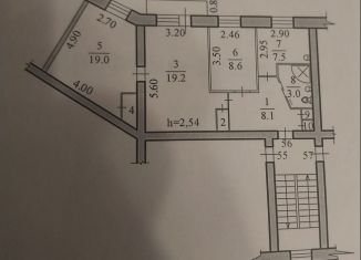 Продам 3-ком. квартиру, 67.8 м2, Серов, улица Рабочей Молодёжи, 7