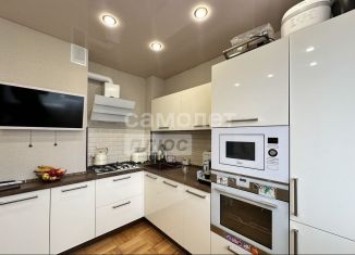 Продам трехкомнатную квартиру, 73 м2, Курск, Студенческая улица, 18