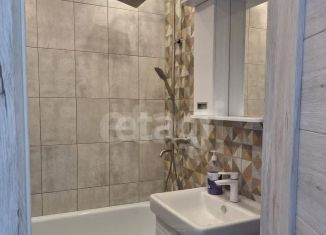 Продаю 3-ком. квартиру, 72.9 м2, Карелия, улица Мира, 6