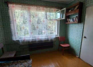 2-комнатная квартира на продажу, 48 м2, Бежецк, набережная Рядового Николаева, 17