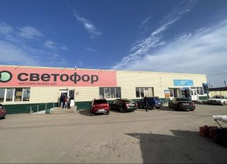 Продажа торговой площади, 1190 м2, Ершов, улица Кутузова, 40