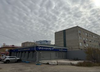 Торговая площадь на продажу, 740 м2, Чита, улица Строителей, 90А