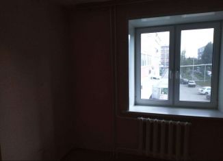 Сдам в аренду двухкомнатную квартиру, 55 м2, Самарская область, Спортивная улица, 12
