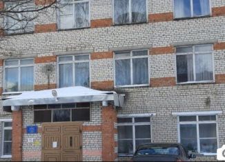 Продаю многокомнатную квартиру, 650 м2, Ярославская область, улица Строителей, 33