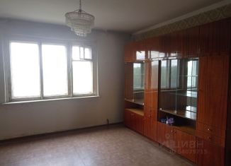 Сдается в аренду однокомнатная квартира, 36 м2, Новокузнецк, улица Зорге, 14