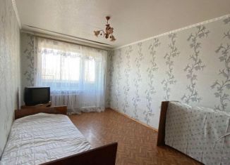Сдается 2-комнатная квартира, 53 м2, Новочебоксарск, улица Воинов-Интернационалистов, 33