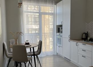 Продаю 2-ком. квартиру, 57 м2, Геленджик, Витебская улица, 10к9, ЖК Столичный квартал