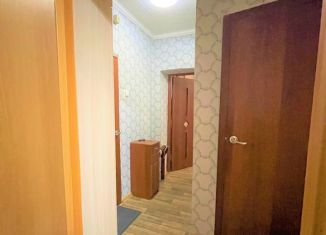 Продается двухкомнатная квартира, 43.4 м2, село Белогорье, Заводская улица