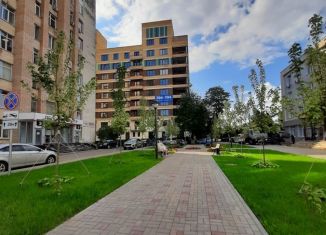 Продается 4-ком. квартира, 163 м2, Смоленская область, улица Дохтурова