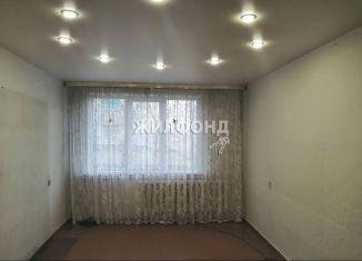 Продается 3-комнатная квартира, 58.6 м2, Карасук, Рабочая улица, 2