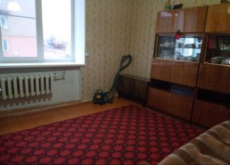Продаю 3-комнатную квартиру, 63 м2, посёлок городского типа Магнитка, улица Гагарина, 8
