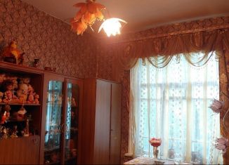 Продается 2-комнатная квартира, 47.9 м2, Вышний Волочёк, улица Двор фабрики Пролетарский Авангард, 39