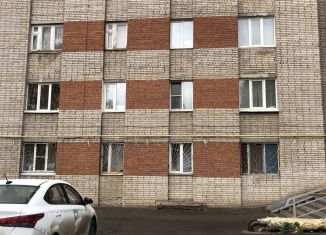 Продажа комнаты, 13.7 м2, Удмуртия, улица Ворошилова, 1А