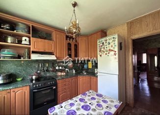 Продается 4-ком. квартира, 95.6 м2, Ленинск-Кузнецкий, улица Спасстанция, 2А