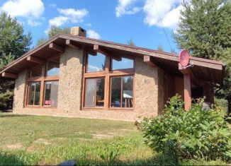 Продается дом, 241 м2, деревня Крестовоздвиженское