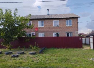 Продажа многокомнатной квартиры, 100 м2, Новочеркасск, бульвар Роз