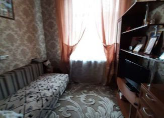 Продается 1-комнатная квартира, 48 м2, Абаза, улица Гагарина