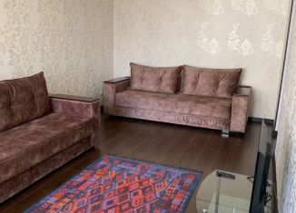 Сдам в аренду 1-ком. квартиру, 45 м2, Махачкала, улица Габитова, 12