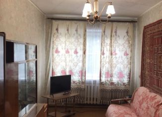 Продажа 2-ком. квартиры, 43 м2, посёлок городского типа Стрижи, Комсомольская улица, 8