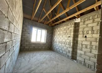 Продаю дом, 180 м2, Нальчик, улица Братьев Лакуновых, 13