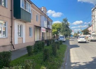 Продам 1-ком. квартиру, 37 м2, Ливны, улица Дзержинского, 101