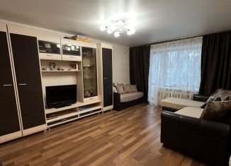 Продается 1-комнатная квартира, 39.2 м2, Людиново, улица Крупской, 22А