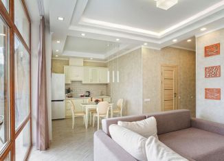 2-ком. квартира в аренду, 60 м2, Алупка, улица Ленина, 65С