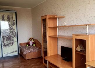 Сдам в аренду 1-комнатную квартиру, 38 м2, Гусь-Хрустальный, Торфяная улица, 7