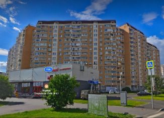 Продаю 1-ком. квартиру, 37.5 м2, Москва, улица Дмитриевского, 11