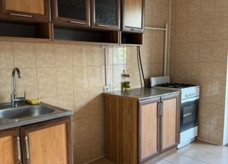 Продам трехкомнатную квартиру, 68 м2, Ставропольский край, Железноводская улица, 30Б