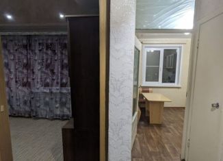 Сдается в аренду 1-ком. квартира, 36 м2, Ахтубинск, улица Агурина, 7