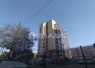 Продаю двухкомнатную квартиру, 69 м2, Вологда, Ленинградская улица, 77В