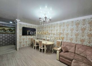 Продам 3-комнатную квартиру, 71 м2, Ессентуки, улица Ермолова, 106