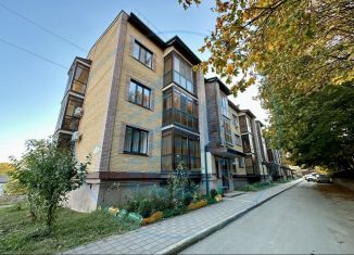 Продам 3-комнатную квартиру, 74.7 м2, Ессентуки, улица Кленовая Роща, 5