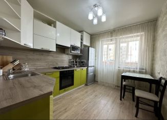 Продам 1-комнатную квартиру, 42 м2, Коломна, улица Дзержинского, 10