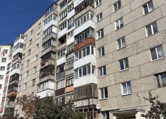 Продается 2-ком. квартира, 51 м2, Екатеринбург, Билимбаевская улица, 33, метро Уральская